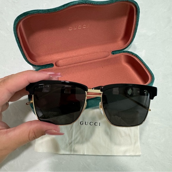Men’s Gucci Sunglasses - Picture 1 of 5